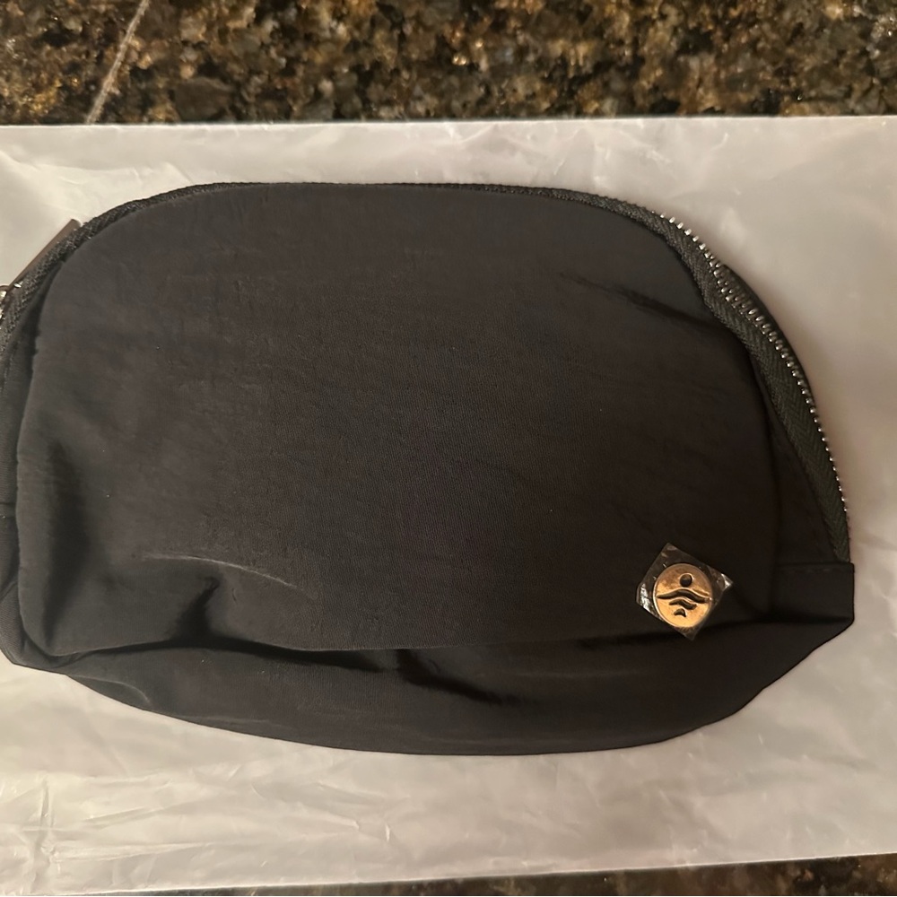 New! Halará Black Belt Bag / Cross Body Bag